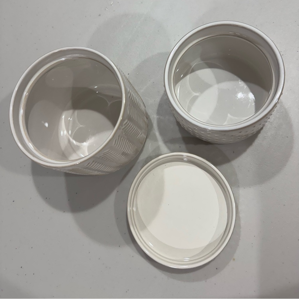 3 Piece Stacking Canister Set
Better Homes and Gardens - Picture 9 of 10